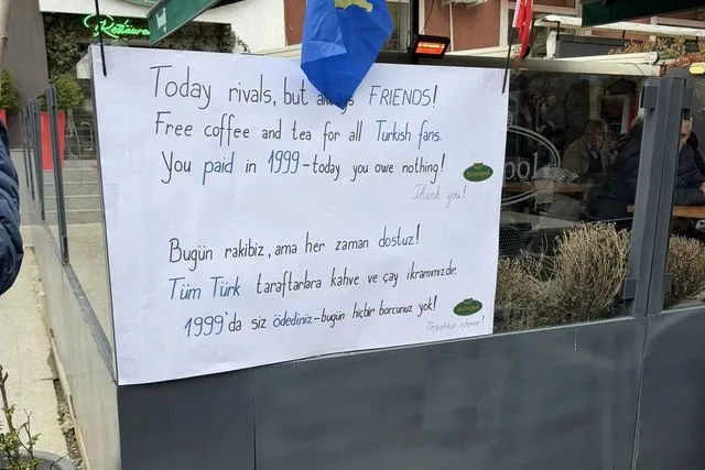 Kosova'da Türk halkını mest eden hareket