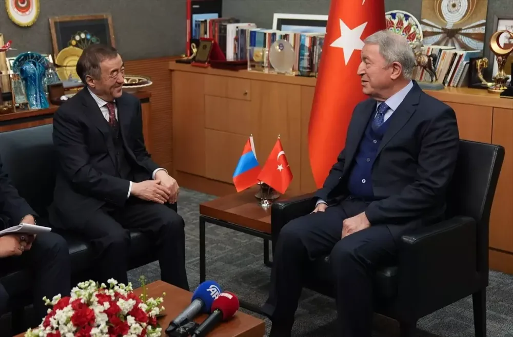 TBMM Milli Savunma Komisyonu Başkanı Akar, Moğolistan