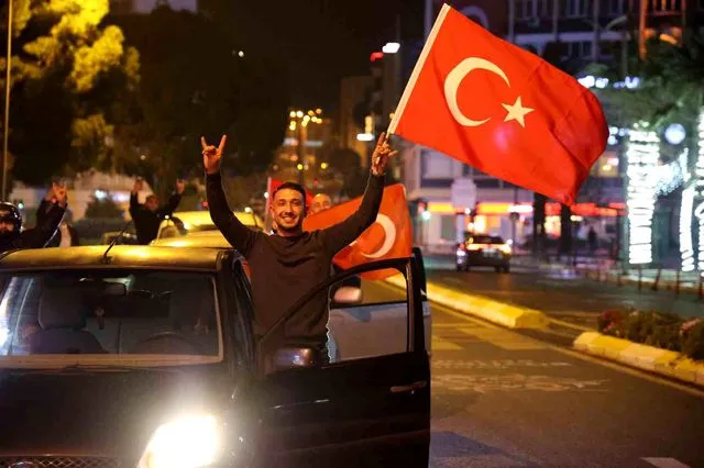 Türkiye'nin Dünya Kupası'na katılması, Aydın'da konvoyla kutlandı